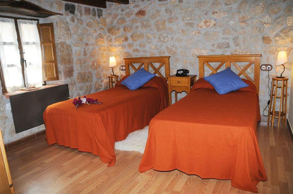Apartamentos Rurales El Tio Pablo Picos De Europa Tresviso Eksteriør bilde